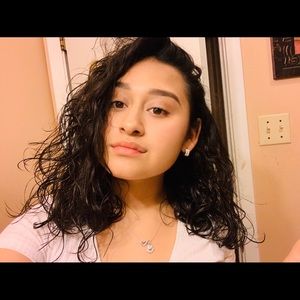 Meet your Posher, Angelina